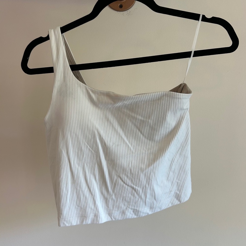 Lululemon‎ women's ribbed nulu asymmetrical toga tank top in white SZ 6
